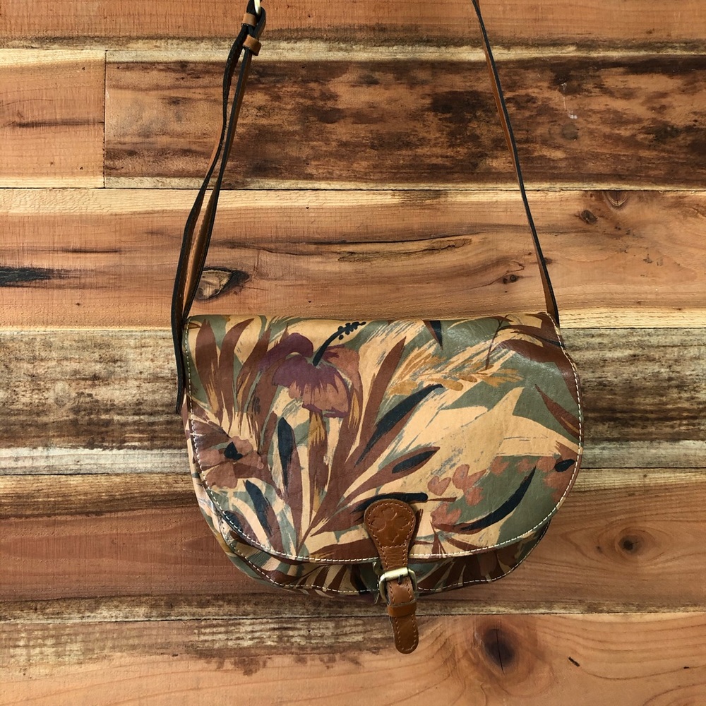 Patricia Nash crossbody bag